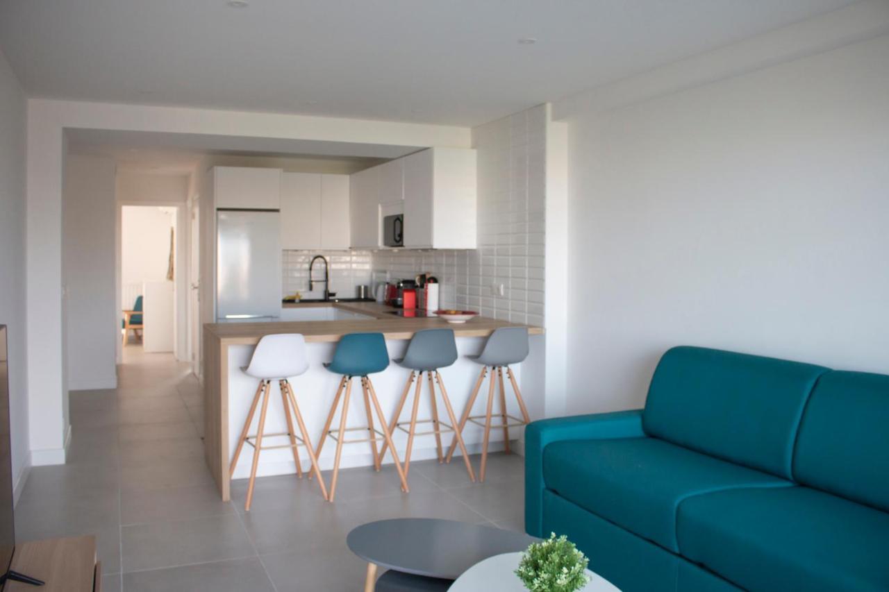 Vue Sur Mer - Magnifique Appartement Tout Confort - Terrasse Et Parking Prive Cagnes-sur-Mer Buitenkant foto