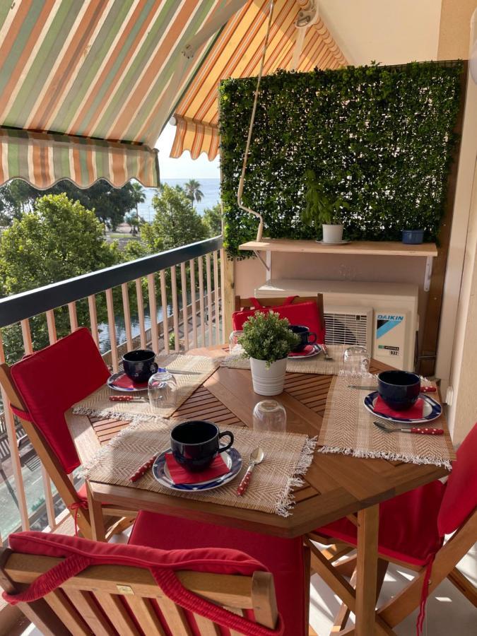 Vue Sur Mer - Magnifique Appartement Tout Confort - Terrasse Et Parking Prive Cagnes-sur-Mer Buitenkant foto